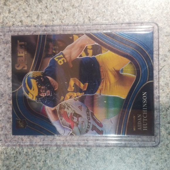 4 card Aidan Hutchinson rc lot. - Picture 5 of 10